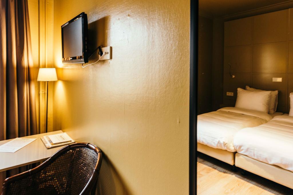 Hotel Raecks هارلم المظهر الخارجي الصورة